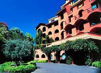 Santa Tecla Palace