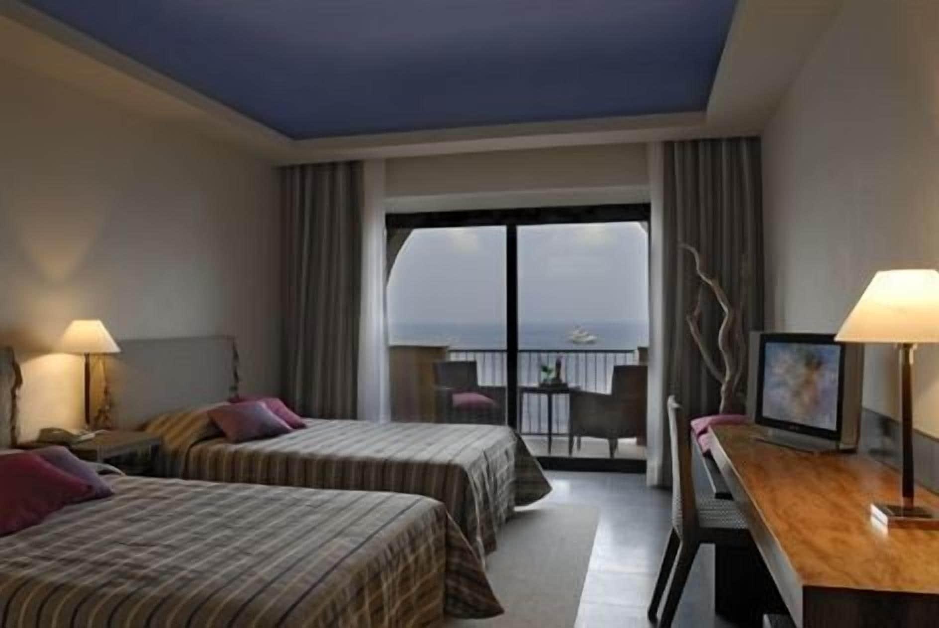 Hotel Santa Tecla Palace